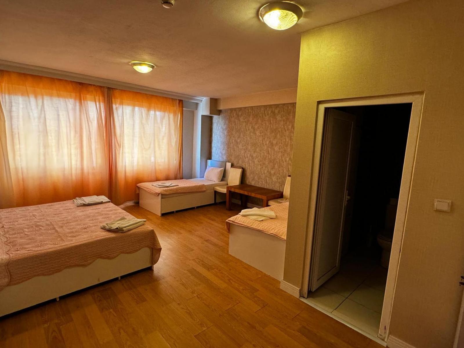 Esen Otel Antalia Esterno foto