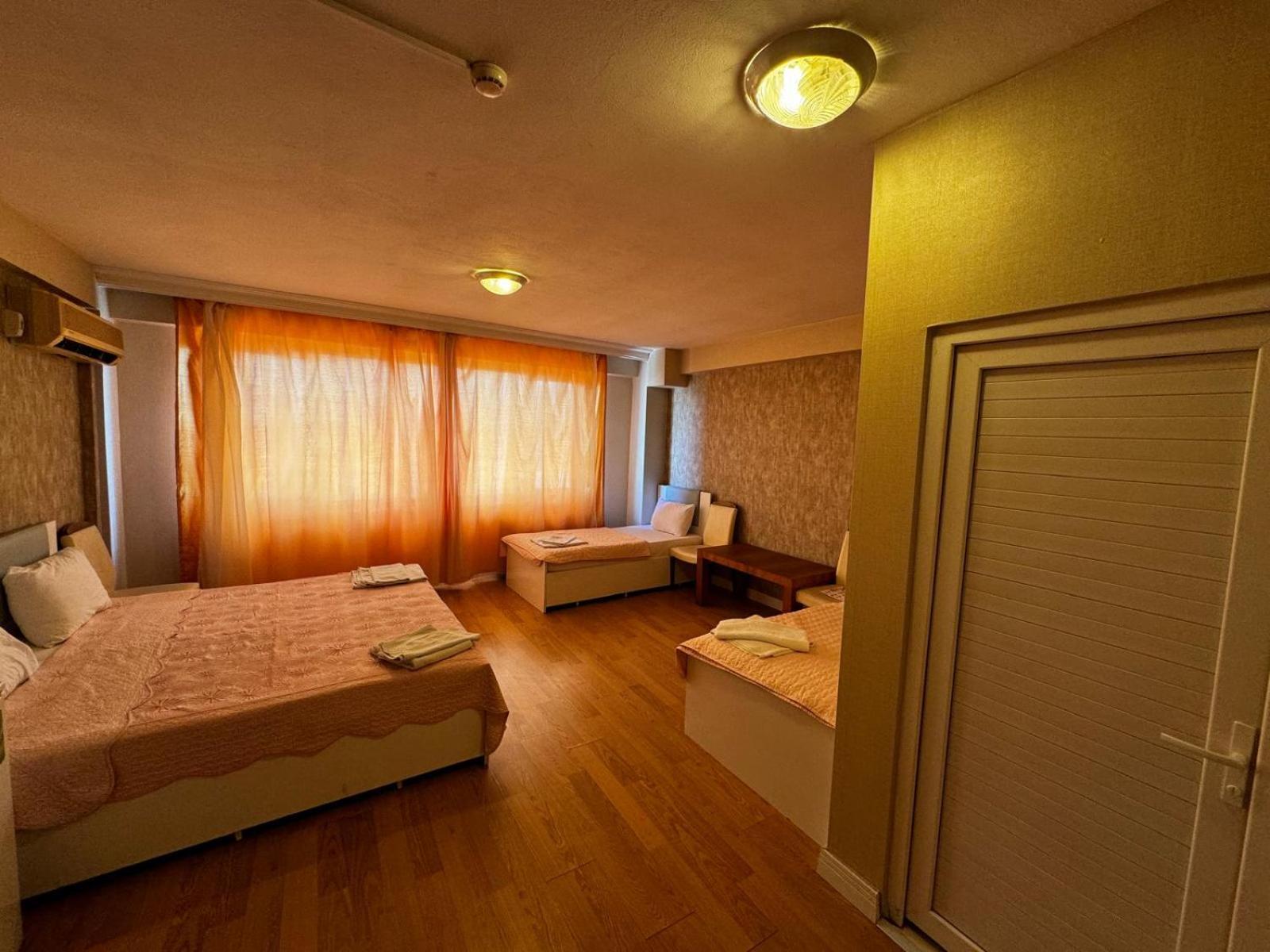 Esen Otel Antalia Esterno foto